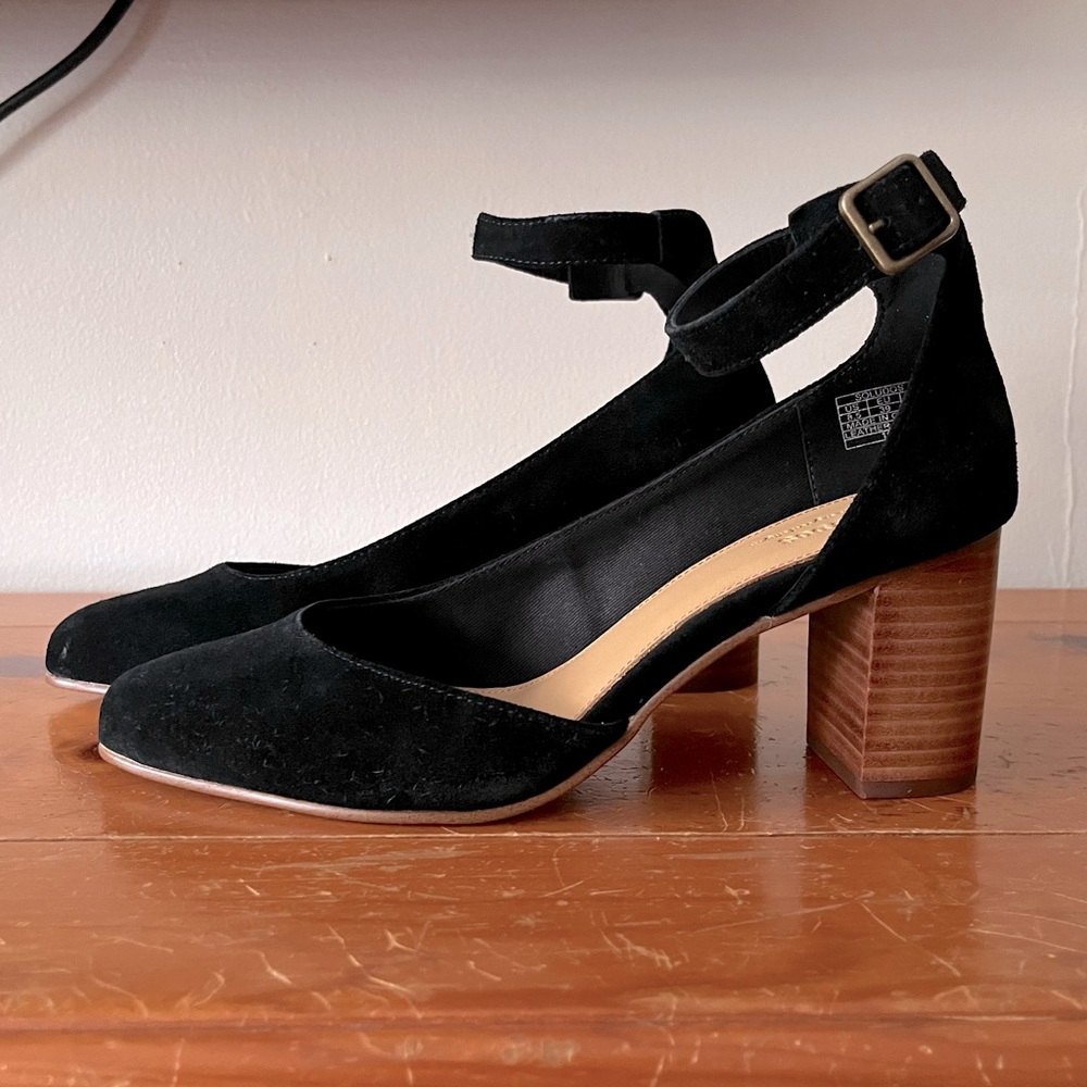 Soludos Gemma Suede Heel 8.5 NWOT